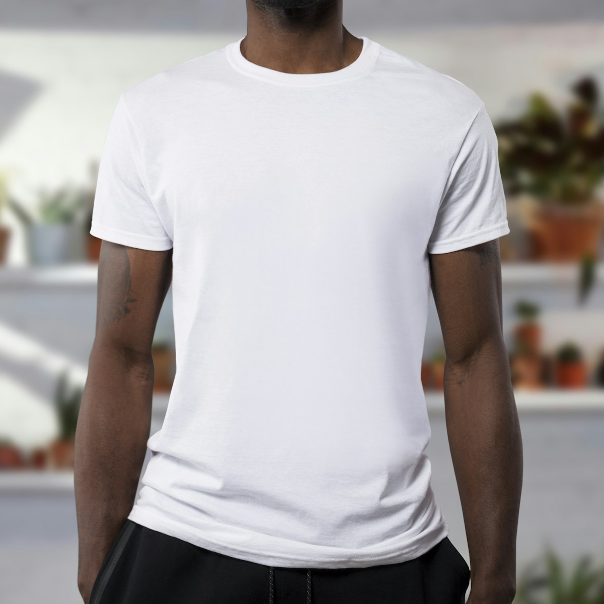 Usports Men's Classic Crew Neck T-Shirt — Soft Cotton Everyday Tee